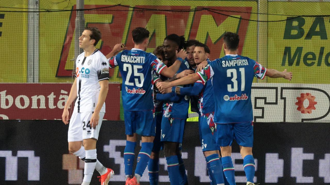 La Reggiana esce con un punto da Cesena ma i granata scivolano in zona playout