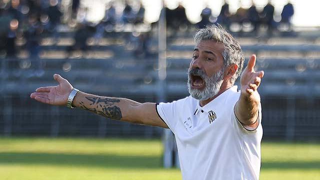 Massese-Viareggio, è il giorno del super derby: le scelte di Pisciotta