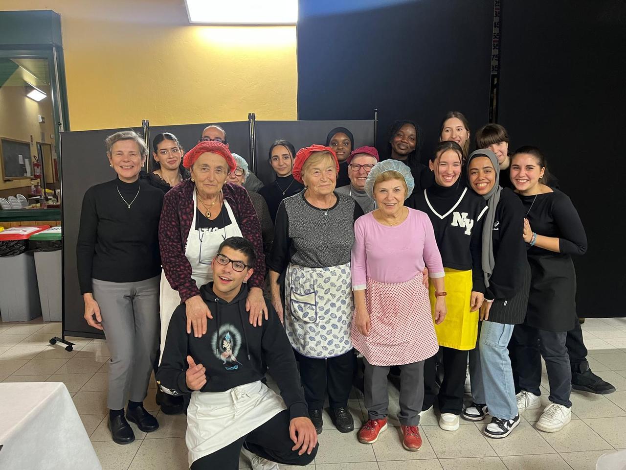 Viaggio della Memoria costoso? In aiuto degli studenti del Galvani-Iodi le “nonne” ai fornelli