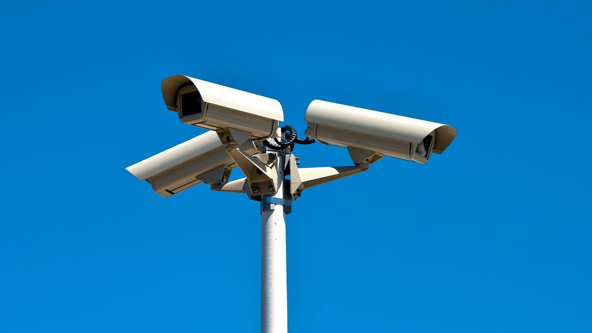 Sassari, dalla Regione 2,4 milioni per videocamere, scuole, impianti sportivi e sicurezza