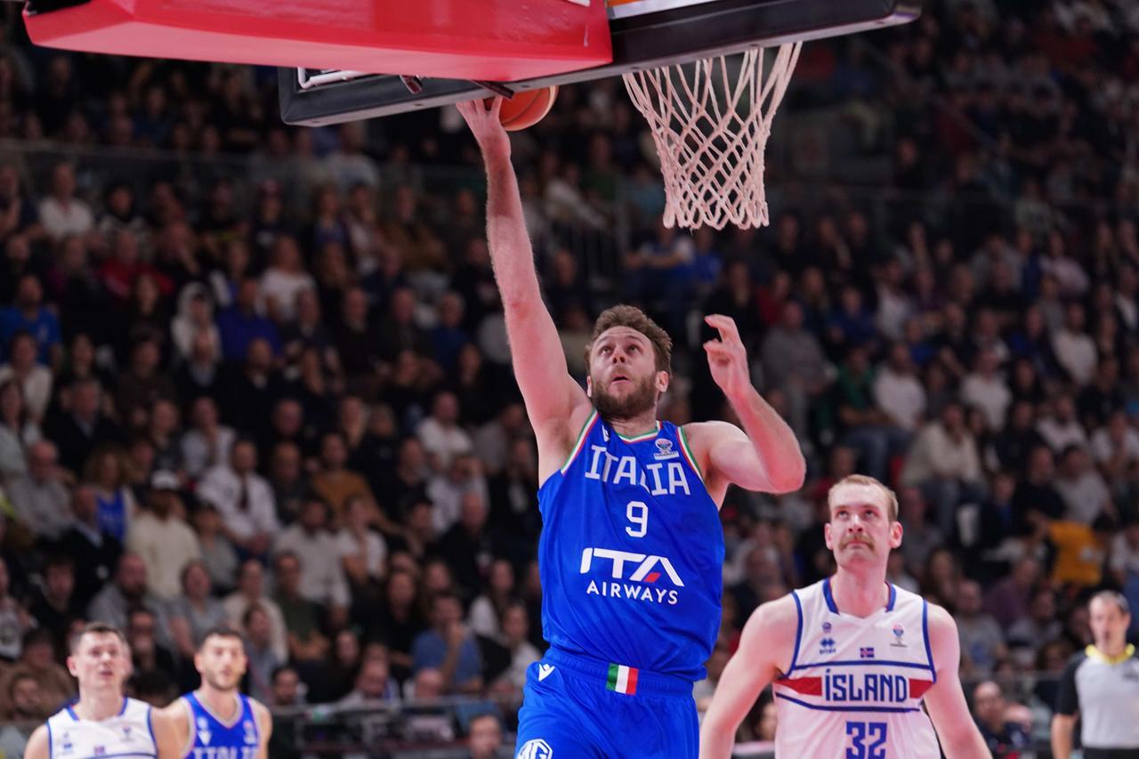 L’Italbasket perde a Reggio Emilia contro l’Islanda (74-81)