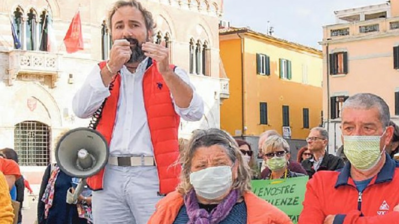 Una protesta del comitato “Grosseto Aria pulita” in piazza Dante