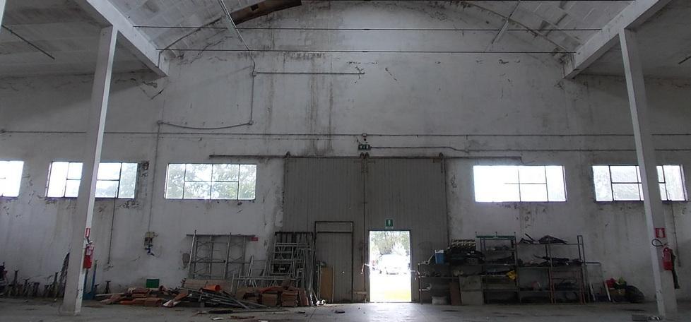 Crolla sottotetto di un’officina 