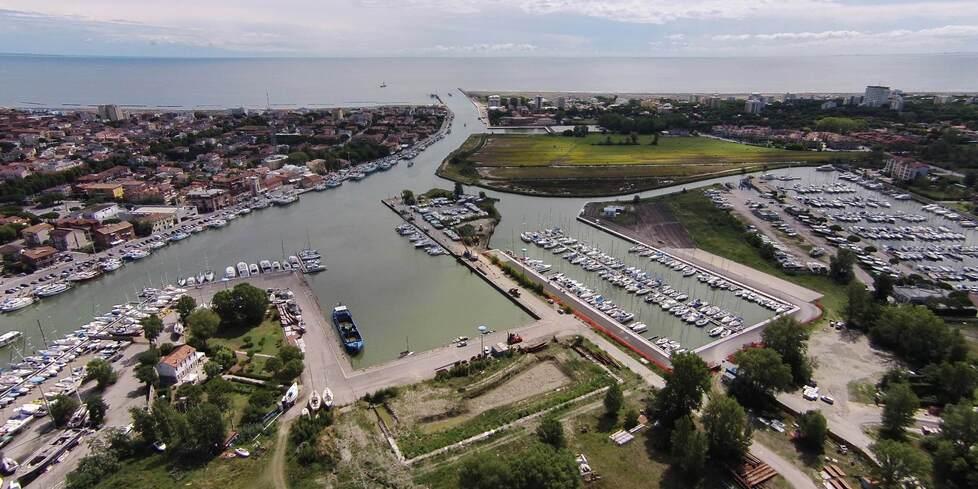 Lido Estensi, truffa da 100mila euro per il porto turistico. La procura: «Condannateli»