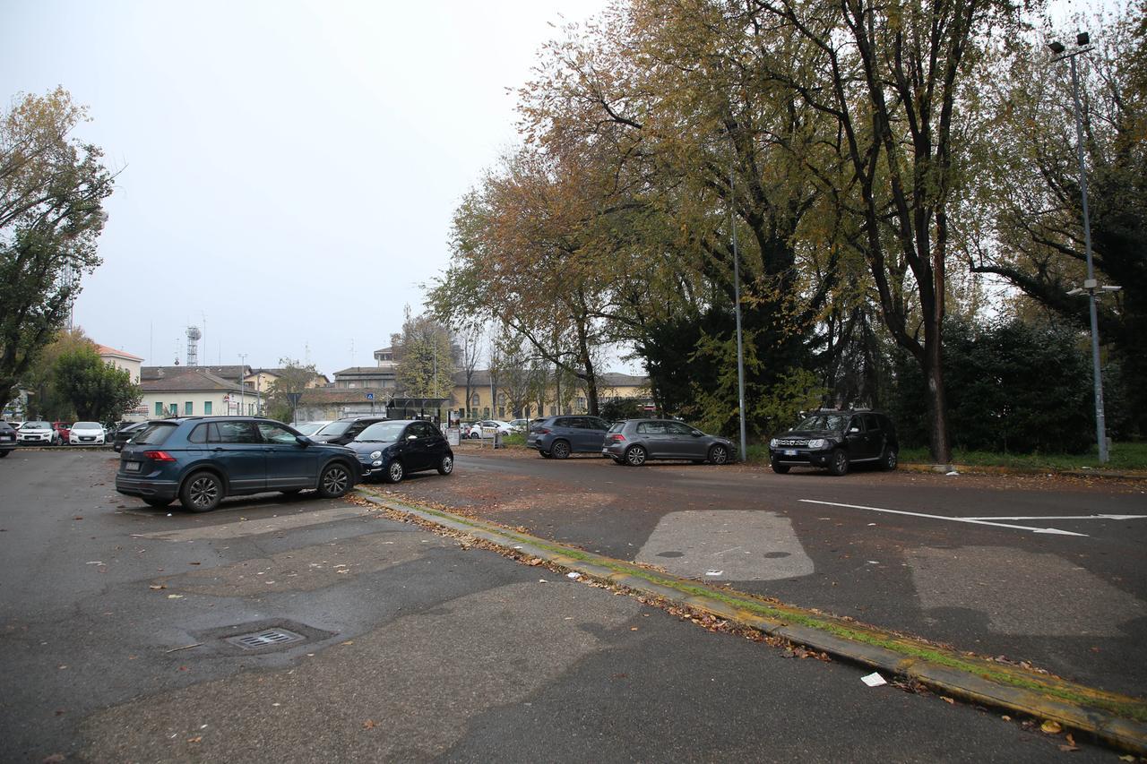 Parcheggio ex Zucchi: il Comune di Reggio Emilia studia un piano per riprendersi la gestione