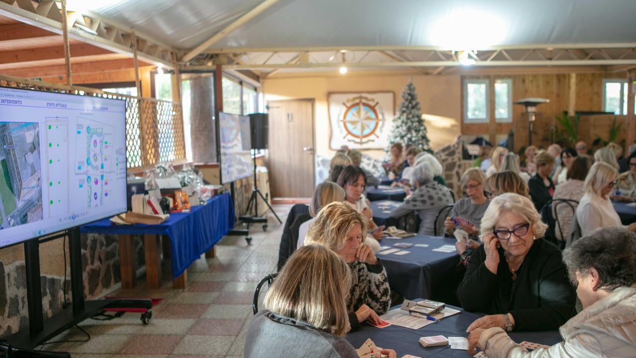 Livorno, burraco solidale a sostegno del giardino pubblico Svs per i malati di Alzheimer