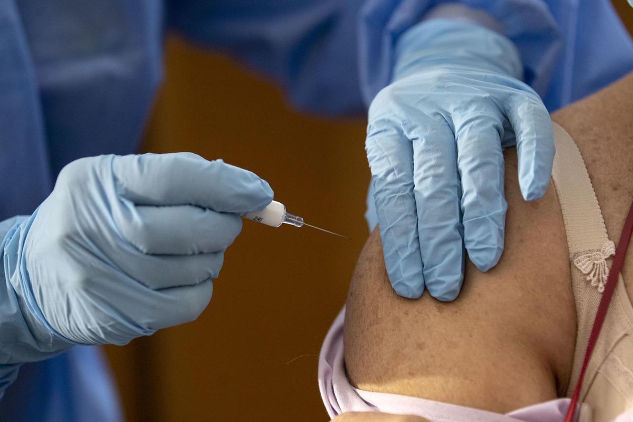 Vaccino antinfluenzale in farmacia: firmato l’accordo per le zone interne dell’isola