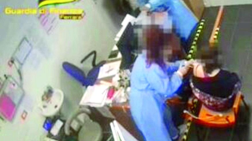 Ferrara, consulente della dottoressa no vax nominato esperto per FdI in commissione Covid