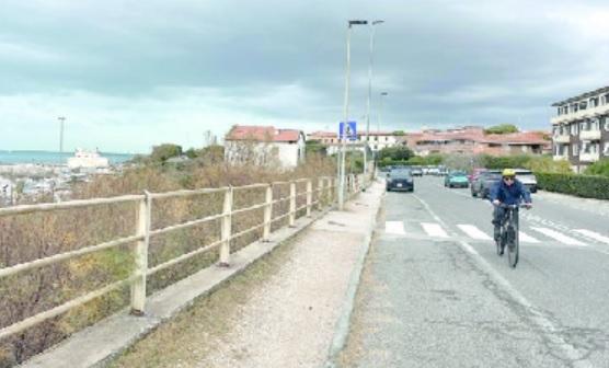 Livorno, ciclabile tra Nicla e il Pendola: a rischio decine di parcheggi