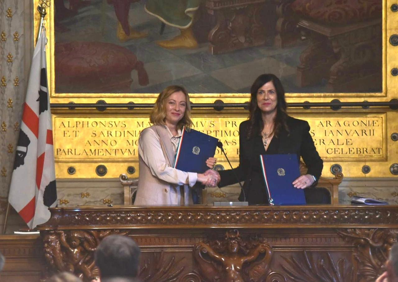 
	La premier Giorgia Meloni e la presidente della Regione Alessandra Todde&nbsp;


