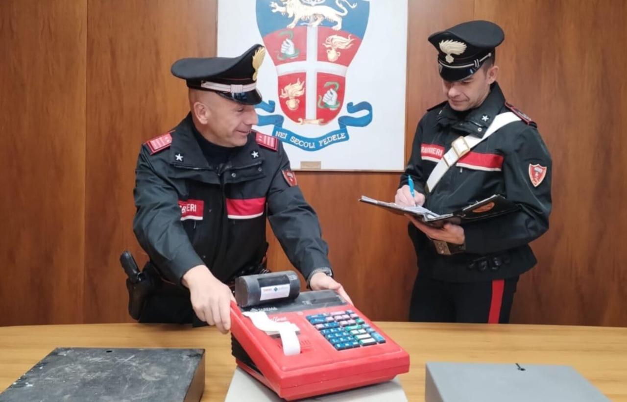 Sassari, furti e spaccate in centro: arrestati due uomini