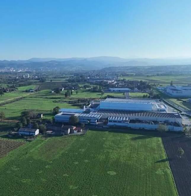 Modula vuole ampliare la sede, i cittadini di Casalgrande dicono “no”