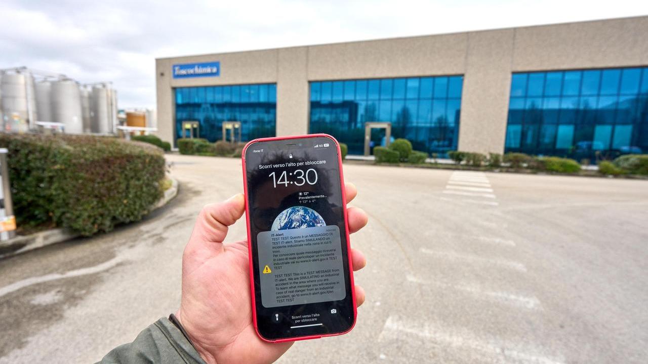 Ferrara, Test IT-alert per incidente al petrolchimico: ecco quando