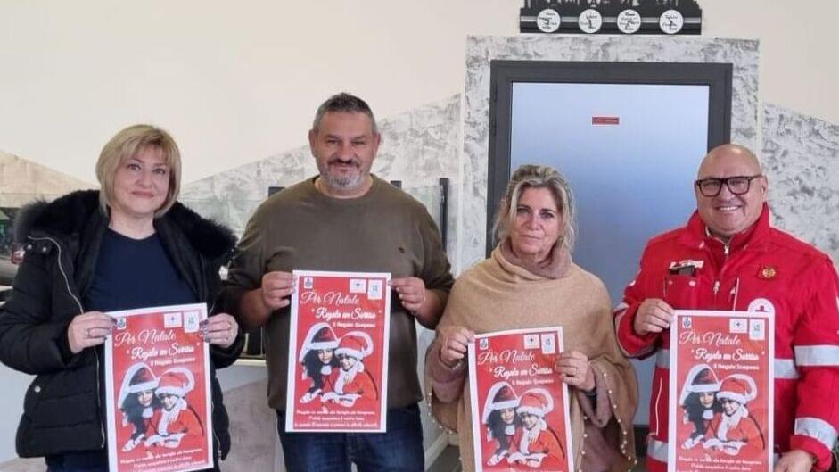 Rosignano, regalo sospeso per i bimbi poveri: ecco la lista dei negozi aderenti