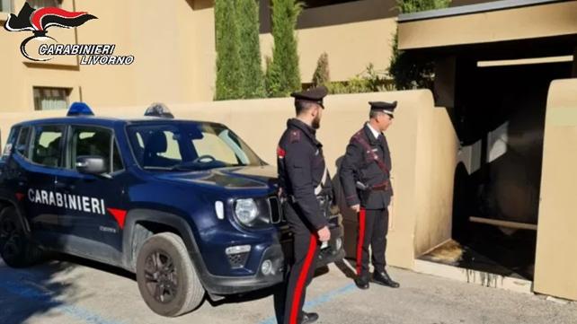 Castiglioncello, molotov sulla villa del magnate russo: ci sono denunciati