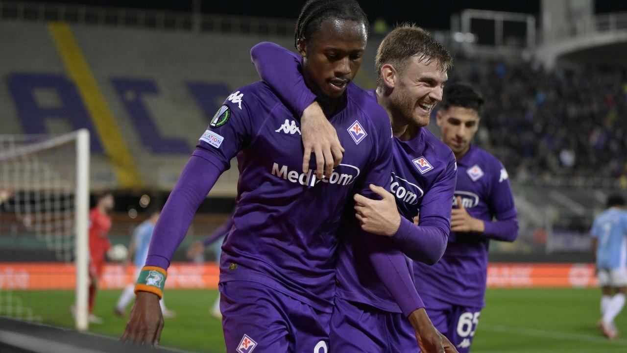 Beltran esulta con Kouamè dopo il gol in Conference