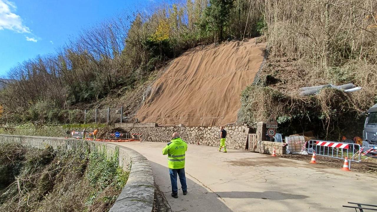 Bagni di Lucca, la strada per l’Abetone riaperta a senso unico alternato