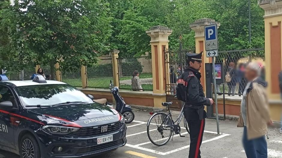 «Aiuto babbo, sono stata rapita»: pensionato truffato. La telefonata da cui diffidare
