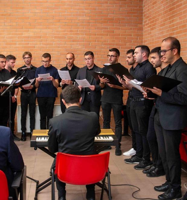 Non solo preti e religiose, la teologia su Youtube: nell’isola più di 3mila appassionati