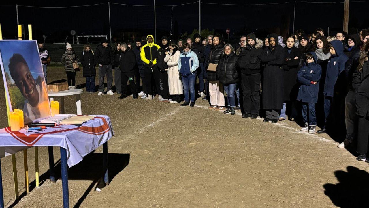 Un momento del raduno di ieri sera