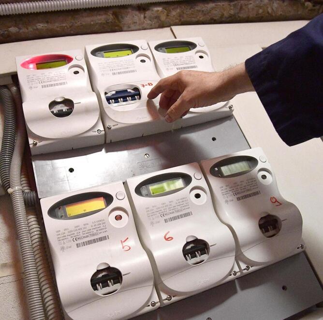 Ferrara: bolletta troppo alta, l’anziana resta al freddo