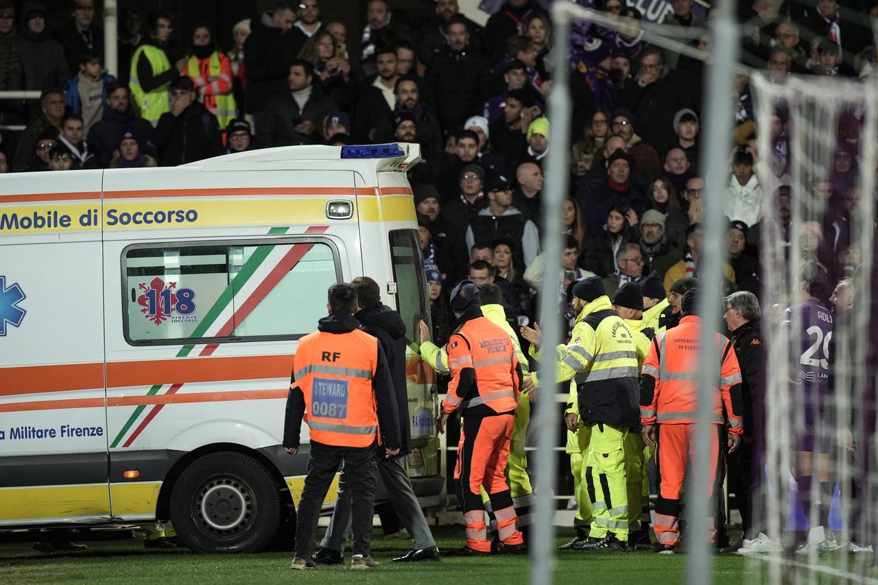 Edoardo Bove in coma farmacologico e in Terapia intensiva: ecco cosa sappiamo sulle condizioni del calciatore della Fiorentina