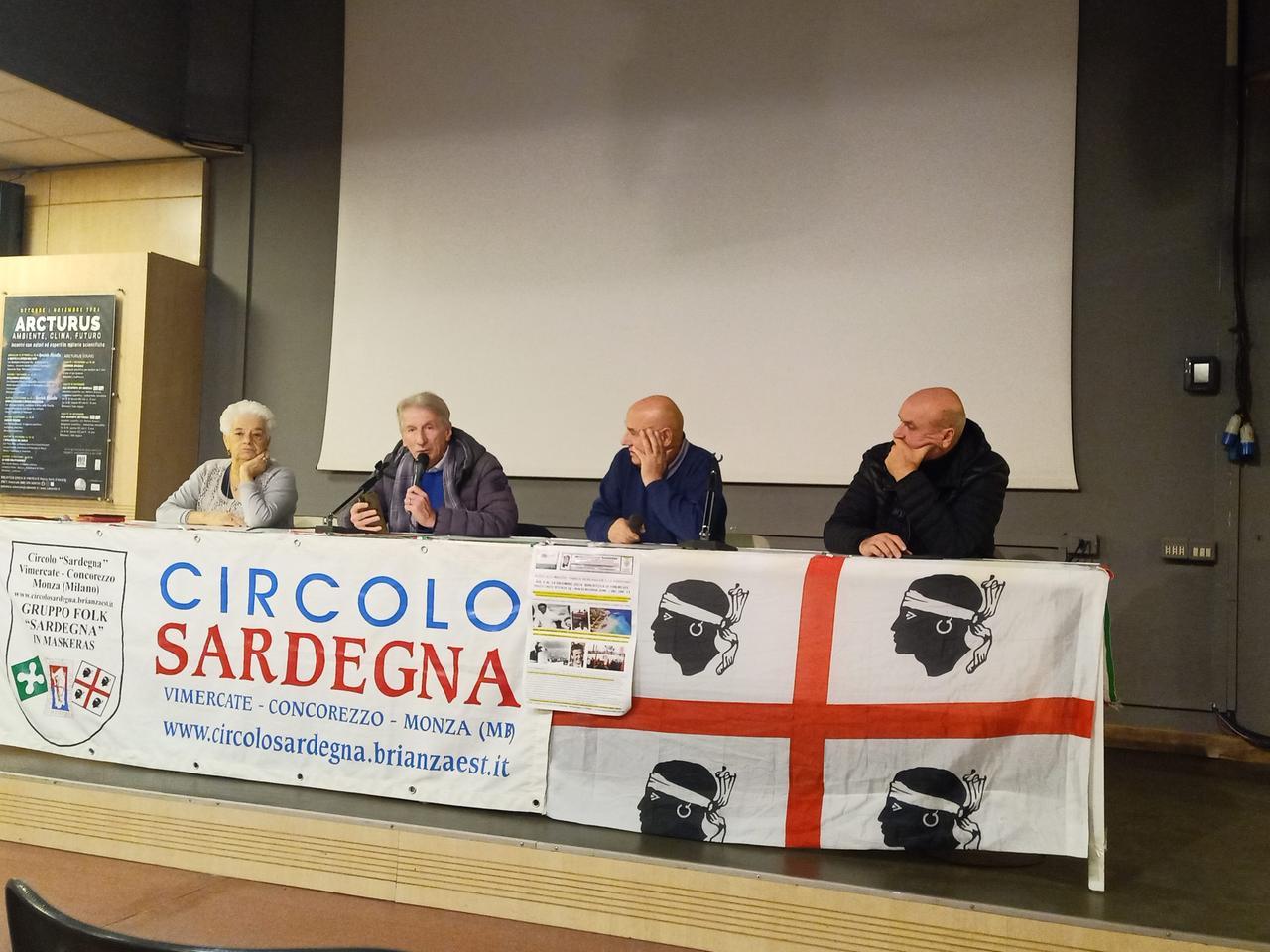 L’omaggio degli emigrati sardi in Brianza a Enrico Berlinguer