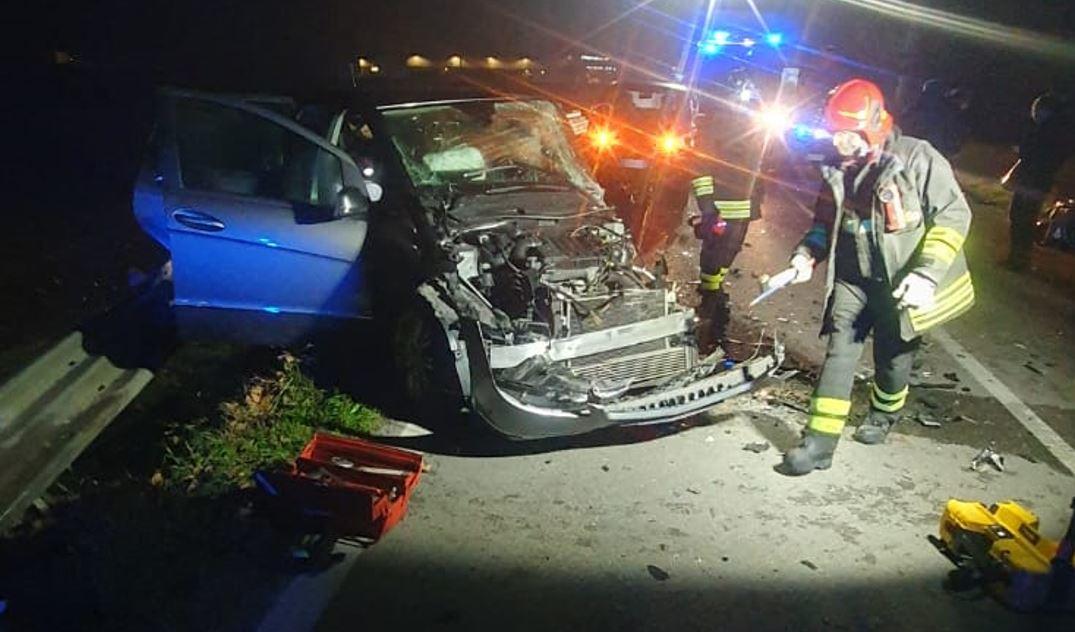 Incidente a Ponte Rodoni, individuato il conducente fuggito dopo lo schianto