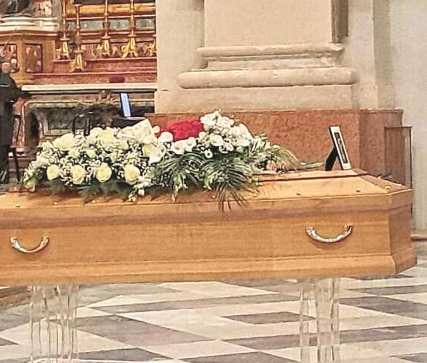 Ferrara, caro estinto: almeno 5mila euro per un funerale