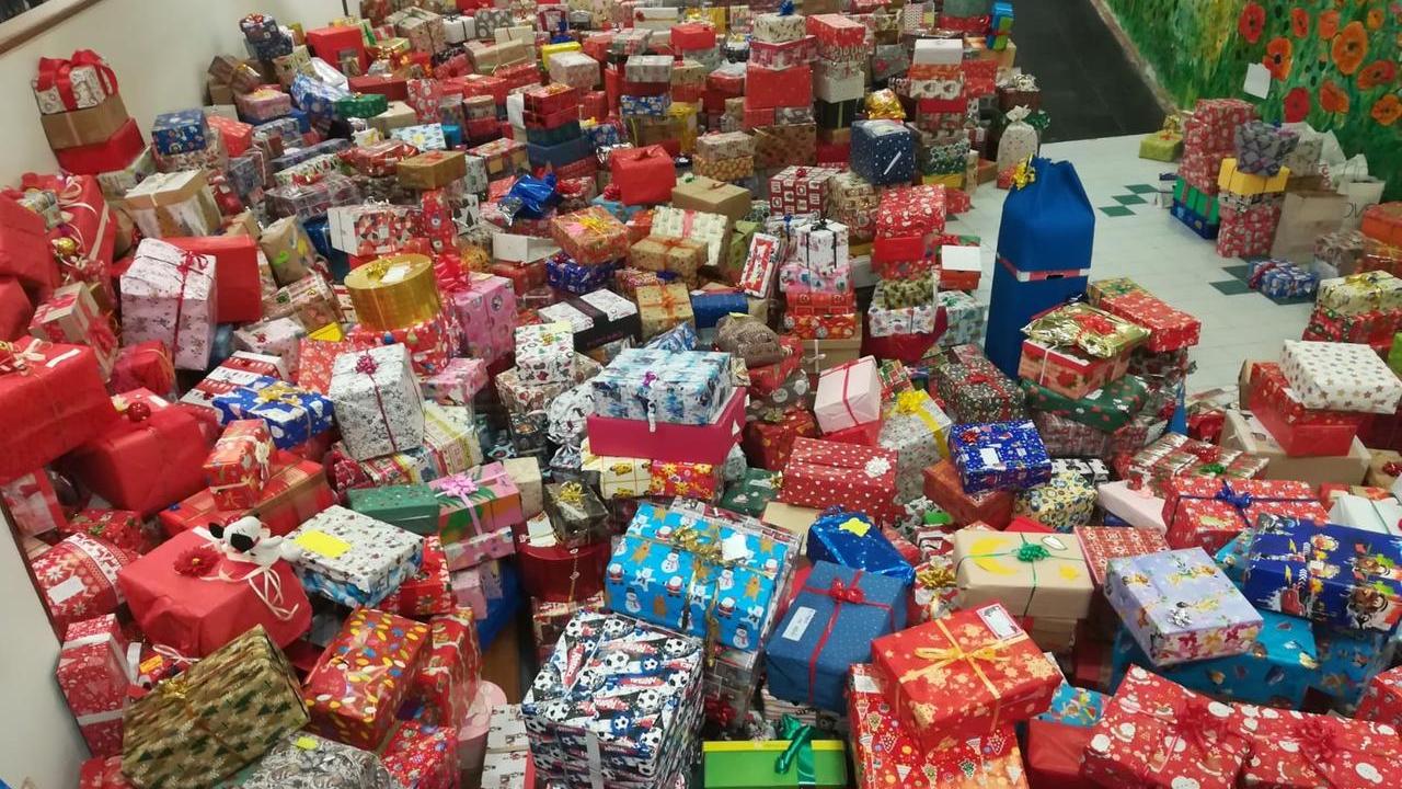 Sassari, le Scatole di Natale accendono la generosità: come partecipare