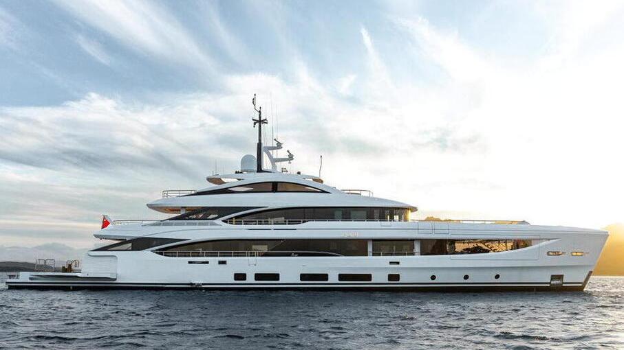 Lo yacht M/Y Asani di Benetti (photo credit per l’interno Vigo Jansons - Bergman Design House©)
