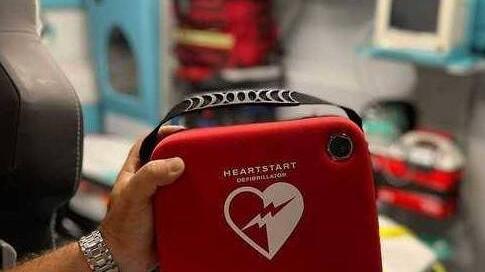 Rubiera, defibrillatore scarico: la partita di pallamano inizia in ritardo