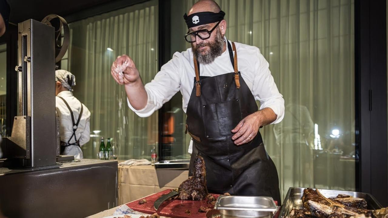 Roberto Pintadu chef e titolare del ristorante Bifrò a Torino
