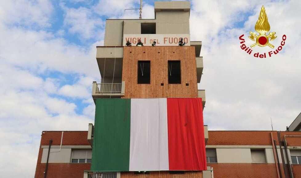 Livorno, venti missioni al giorno per i nostri pompieri