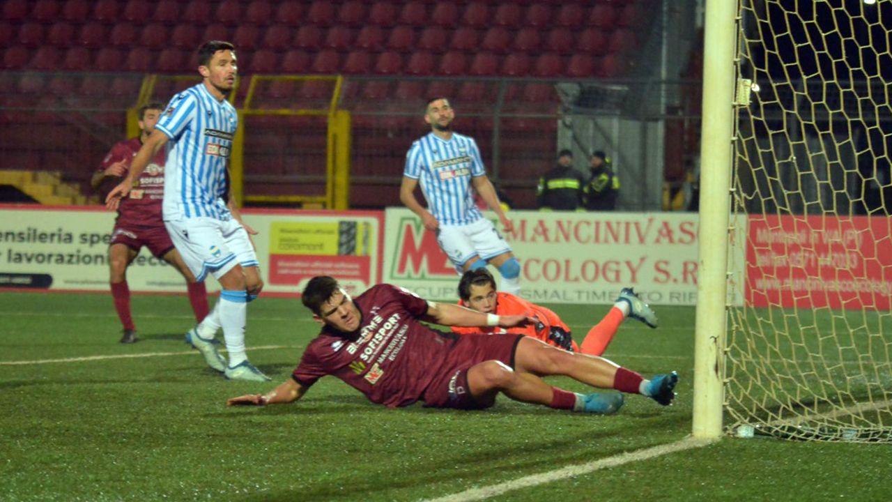Il gol firmato da Niccolò Pietra che ha aperto le danze nella partita con la Spal (foto Silvi)
