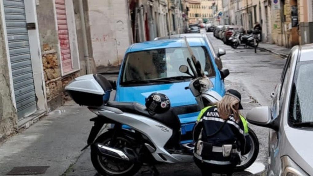 Livorno, recuperati e restituiti ai proprietari 28 mezzi rubati tra auto e moto