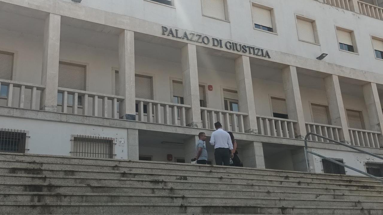 Picchiò il padre con una sedia: condannato a 4 anni di reclusione