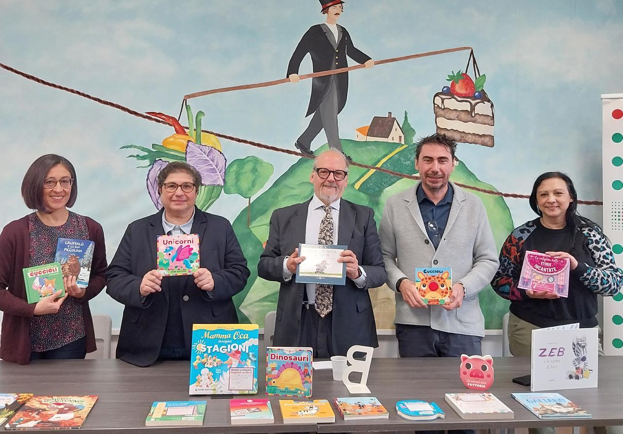 Oltre 1.300 libri per i bambini nelle Pediatrie dell’Ausl di Modena