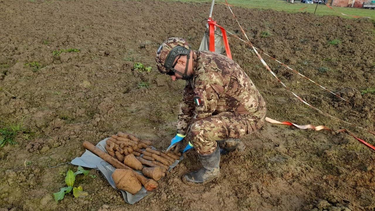 Reggio Emilia, ordigni bellici in via Gastione: arriva l’esercito