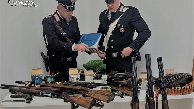 Lagosanto, minaccia l’ufficiale giudiziario per non essere sfrattato: «Ho armi in casa»