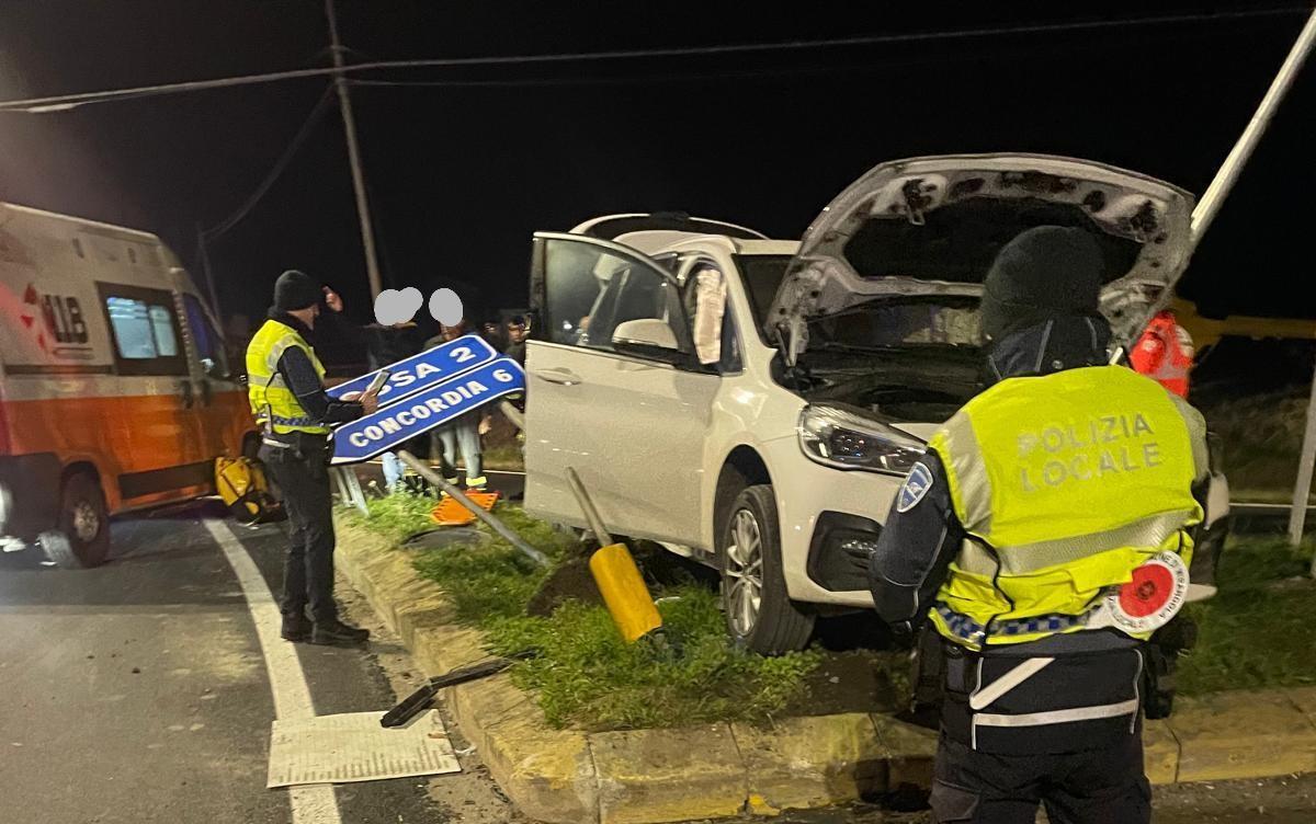 
	L'auto coinvolta nell'incidente (foto polizia locale Mirandola)

