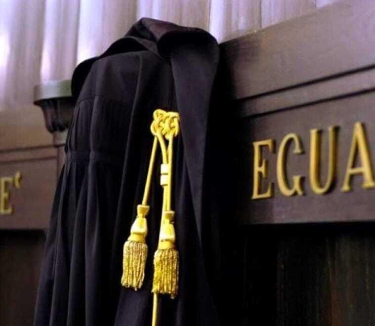 Ferrara, si intascava i soldi dei creditori: avvocata accusata di peculato