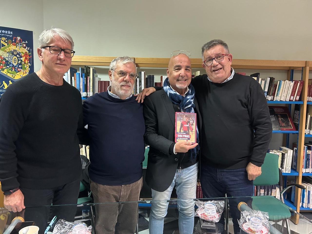 
	Pietro Marongiu (il secondo da sinistra nella foto) e Gigi Piras (il primo sulla destra)

