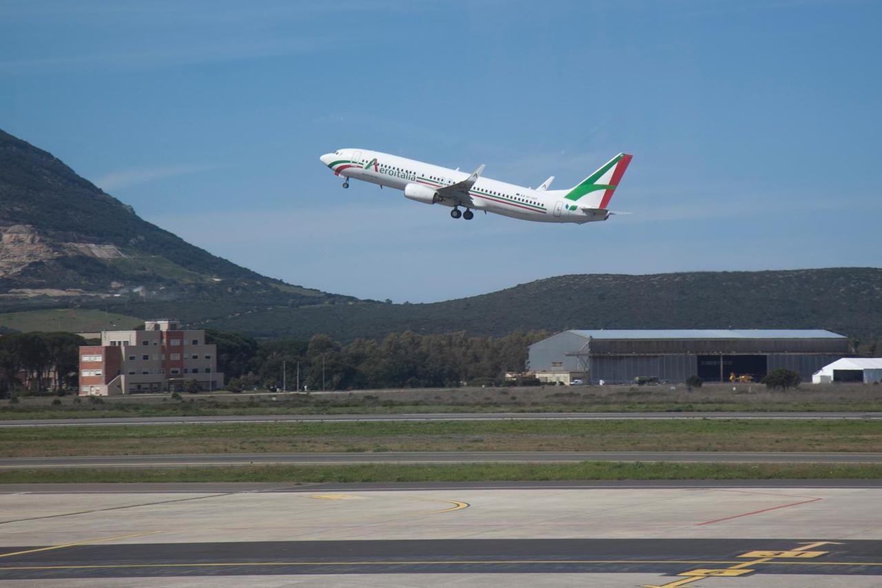 Aeroitalia, ecco i primi 22 voli supplementari per le feste