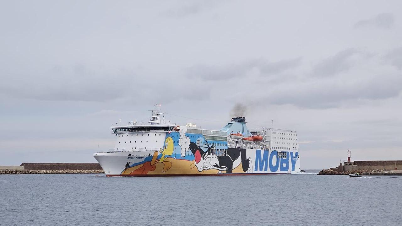 Maltempo, il traghetto per Porto Torres dirottato su Olbia