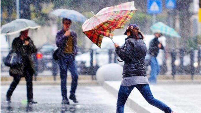 Burrasca di maestrale in Sardegna: navi e traghetti per le isole dirottati – Guarda la MAPPA