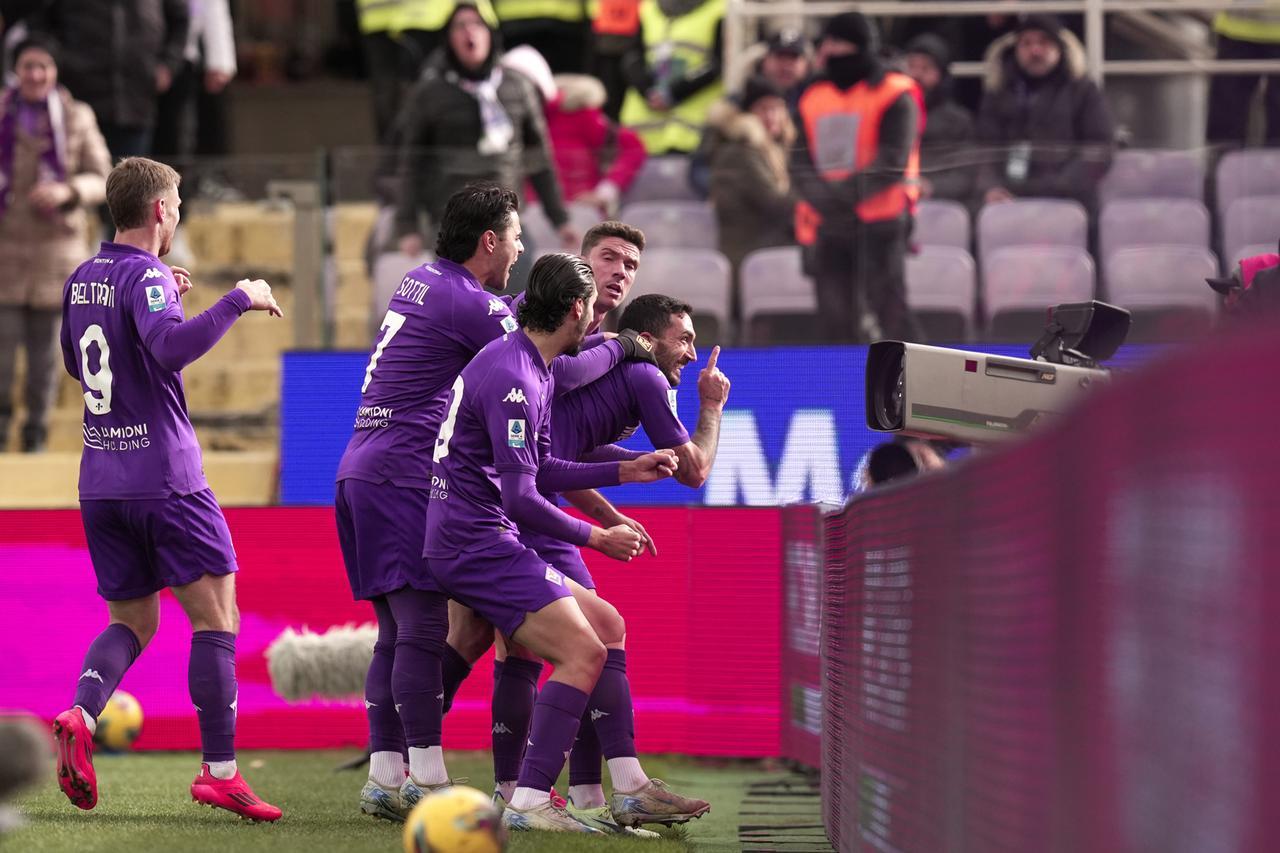 
	Cataldi dopo il gol

