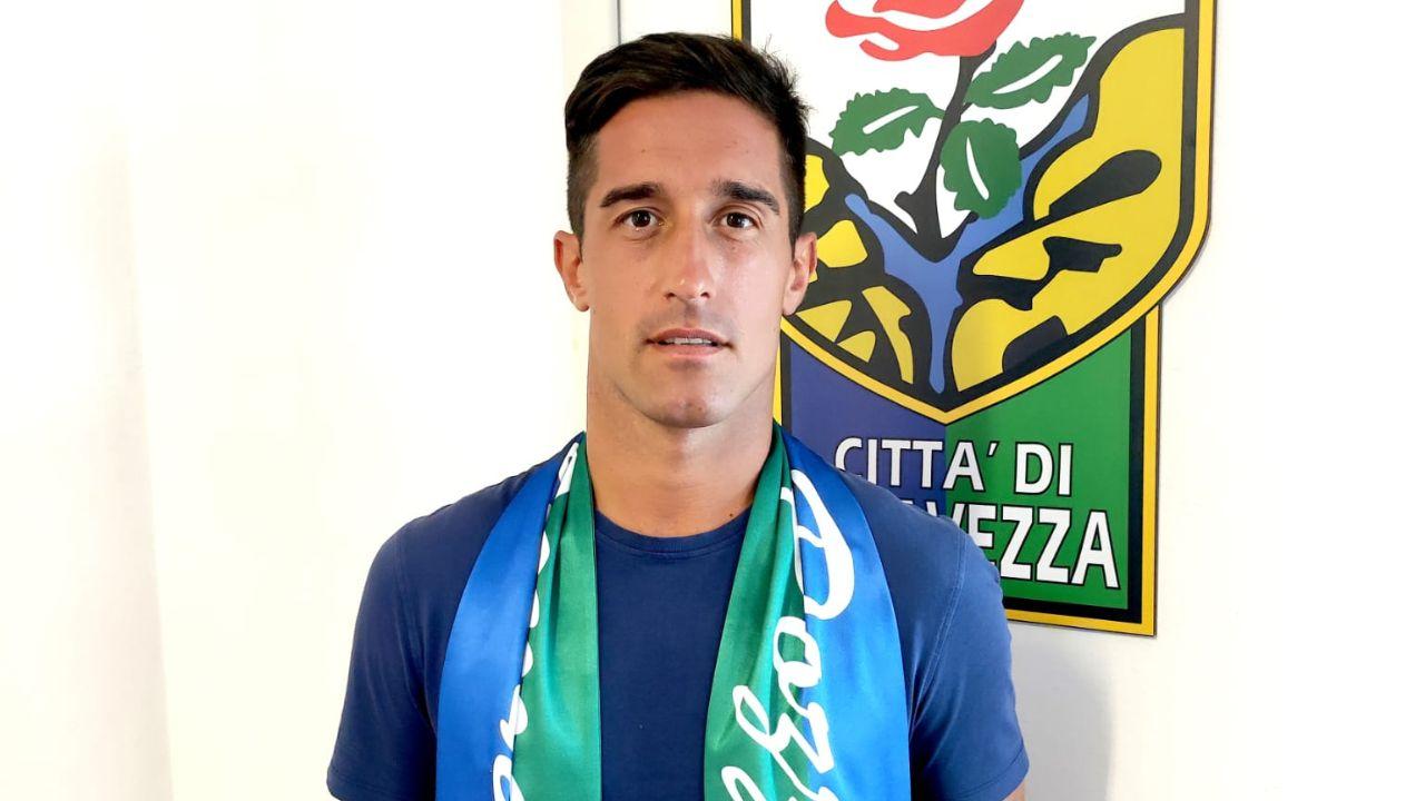 Giacomo Rebellino con la maglia della sua squadra
