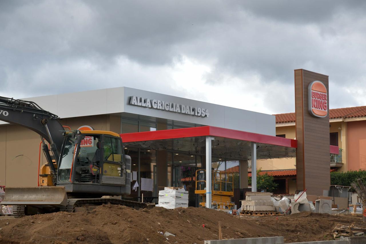 Burger King verso il taglio del nastro