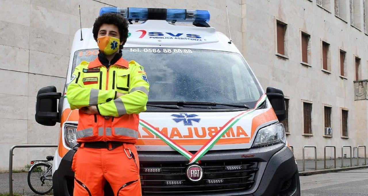 Livorno, si alza e partorisce in bagno: «Quando la bimba ha iniziato a piangere, abbiamo tirato un sospiro di sollievo»